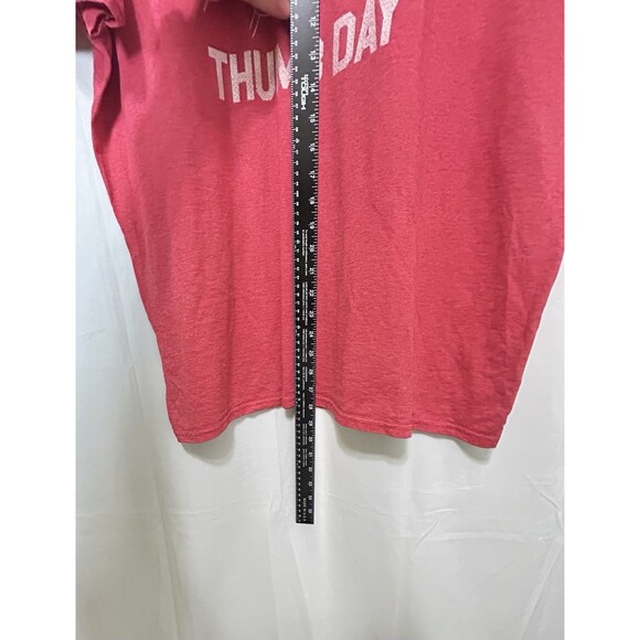 Never Skip Thumb Day Unisex XL Graphic Short Sleeve Red T-Shirt - Picture 4 of 8